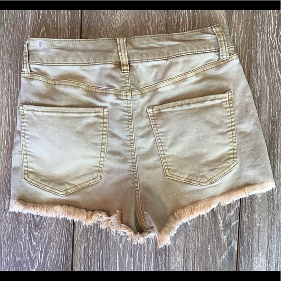 high rise button fly cut off shorts - Picture 3 of 4